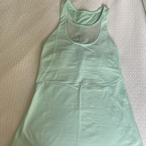 Lululemon athleta mint green top- size 6